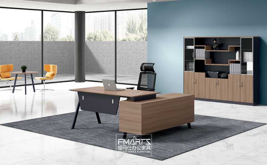 總監辦公桌